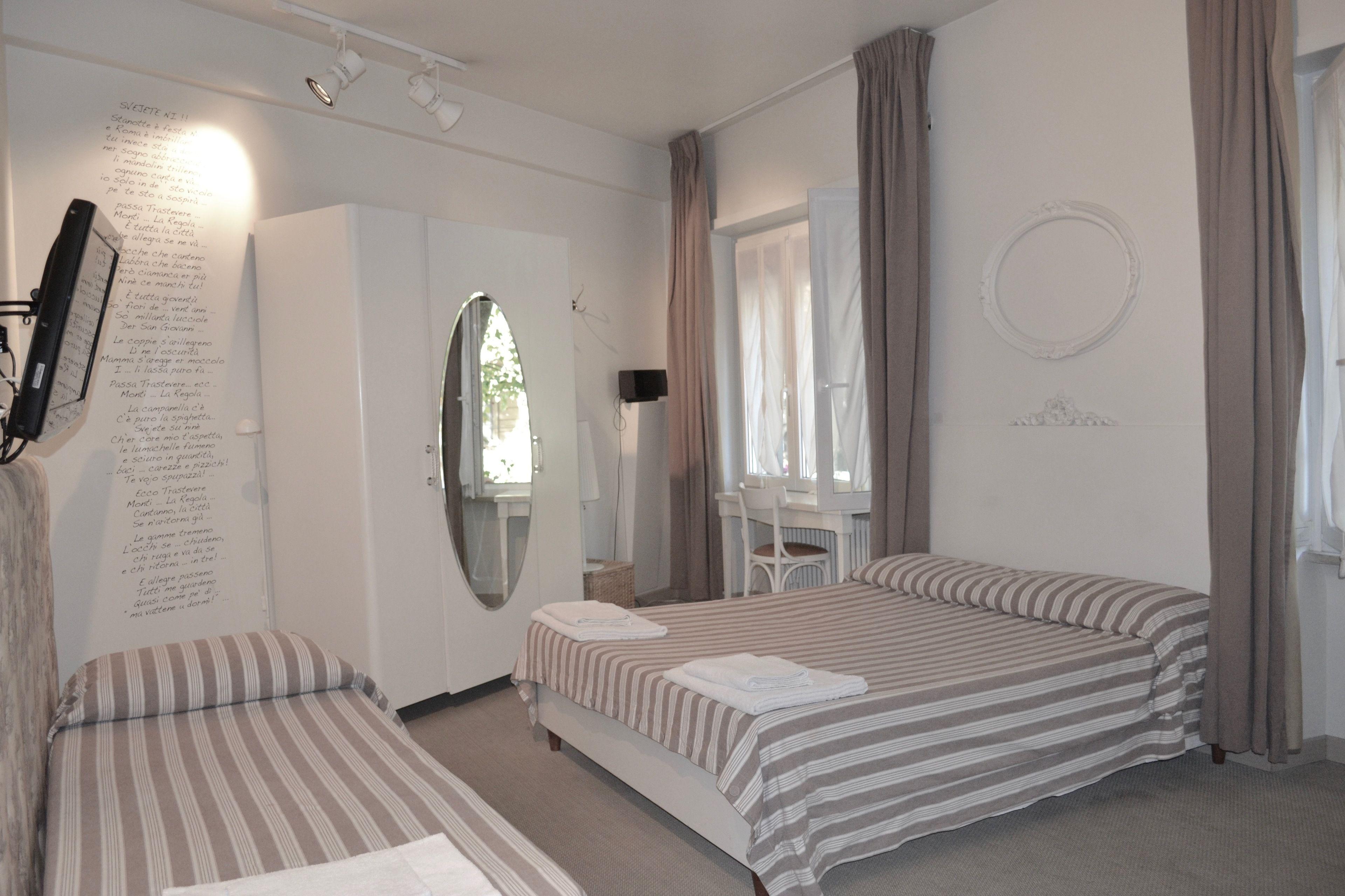 Nina Casetta De Trastevere — Foto 1
